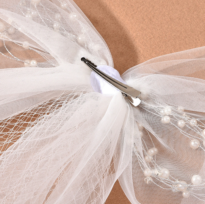 Beautiful Bridal  Headpiece perfect for civil weddings, events and ceremonies